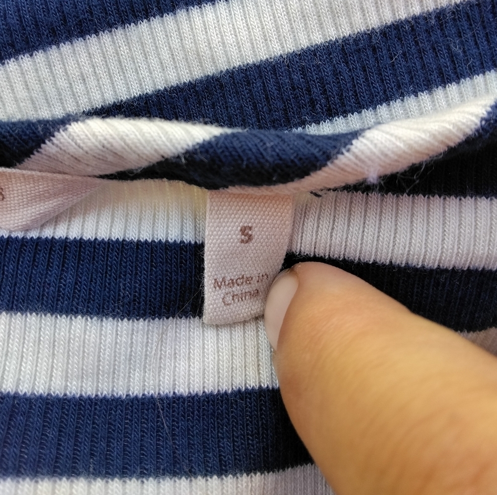 Soft Surroundings Striped Ribbed Navy & White Asymmetric Hem Dress Size Small - Picture 9 of 10